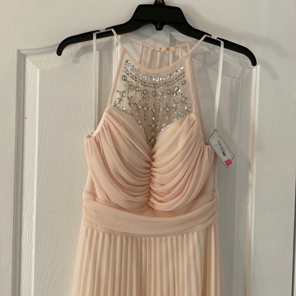 B.Darlin womens size 7/8 prom dress - Picture 1 of 3